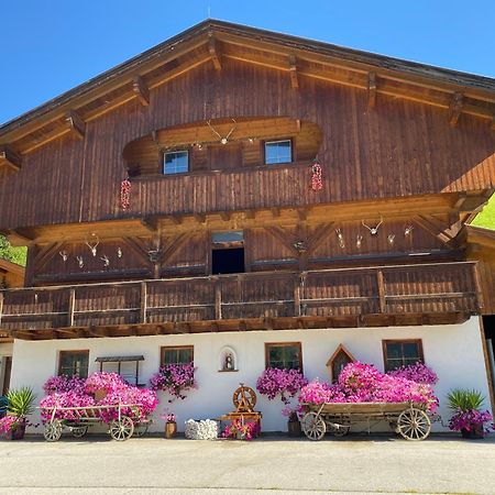 Gaestepension Klammer Картич Екстериор снимка